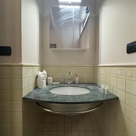 Station, Sea, Wifi, Ac & Parking