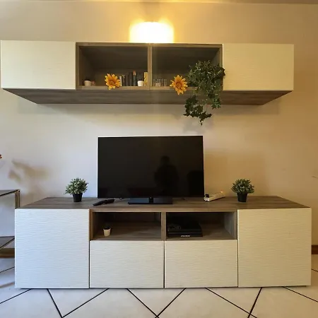 Station, Sea, Wifi, Ac & Parking Διαμέρισμα