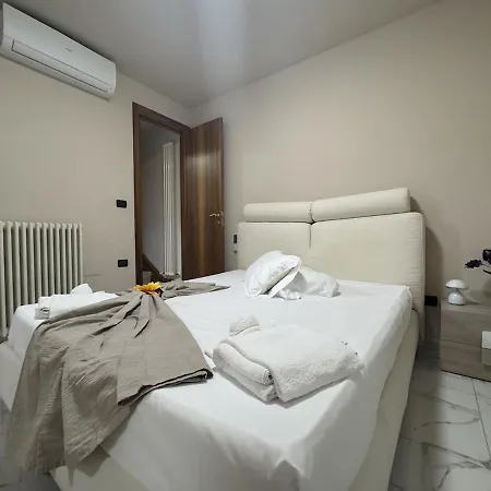 Station, Sea, Wifi, Ac & Parking Διαμέρισμα