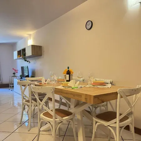 Station, Sea, Wifi, Ac & Parking Civitanova Marche